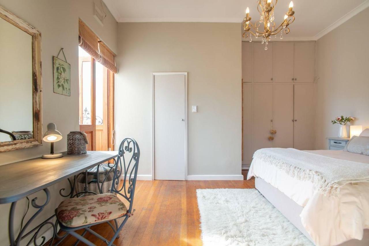 11 Deerpark Drive East Apartment Кейптаун Екстериор снимка